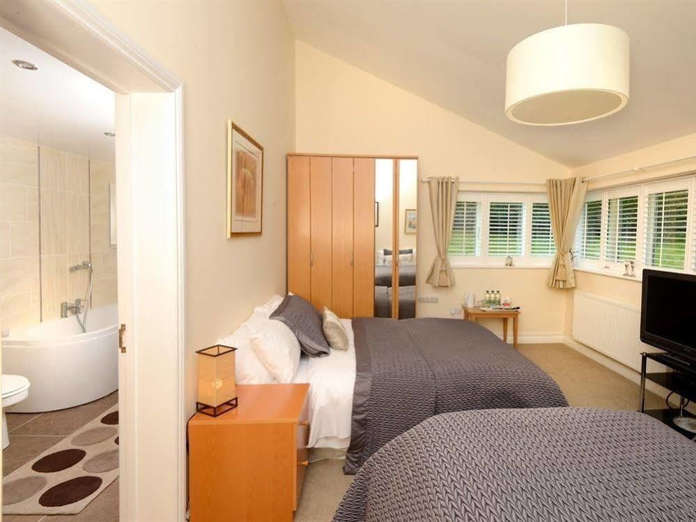 Black Burn Lodge B & B Newcastleton Екстериор снимка